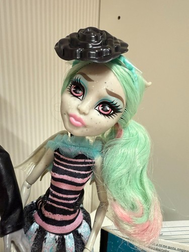 Monster high doll mattel love - doll,