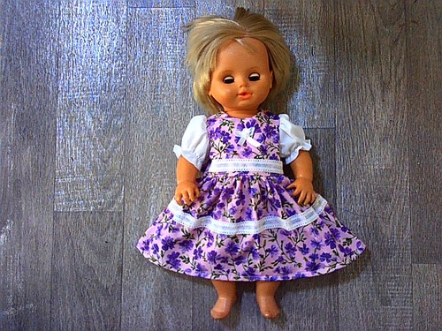 Dolls dress fits - 14-15-16",
